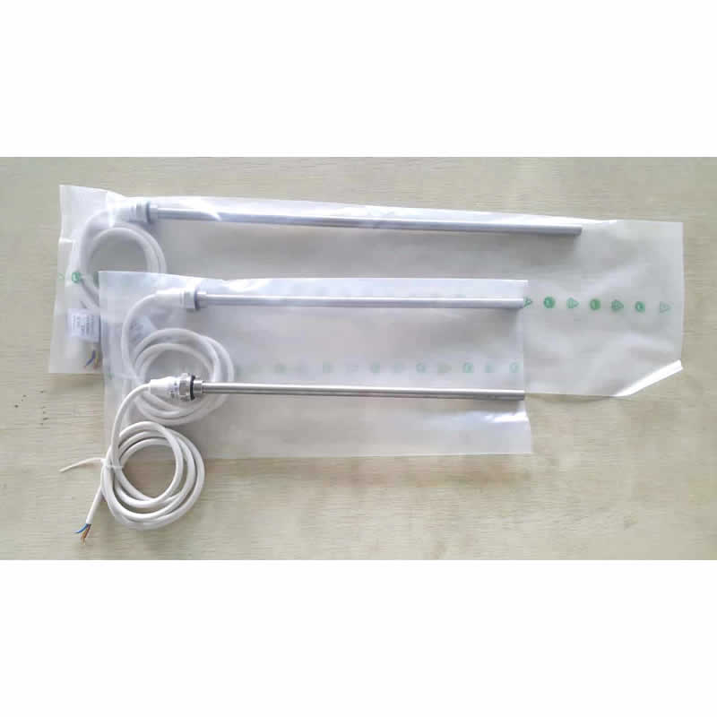 Special heating tube for constant temperature towel rack